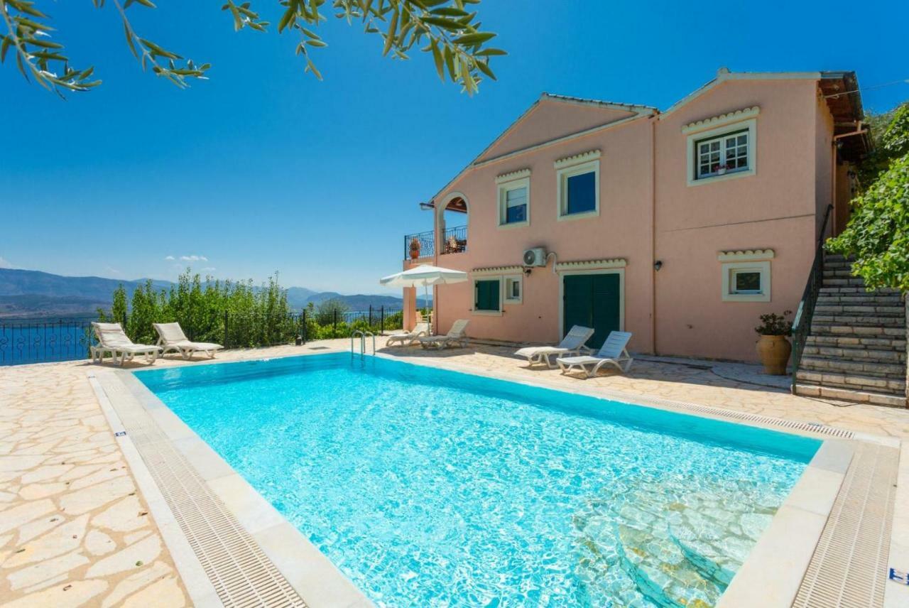 Villa Eleni Agnítsini 外观 照片